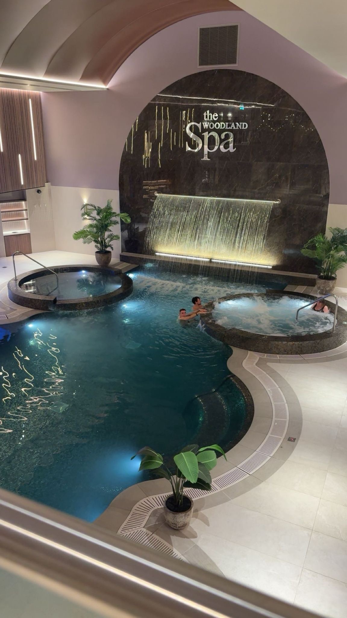 e1ad4ca8-cb80-47f1-8ad1-66a328fb3724